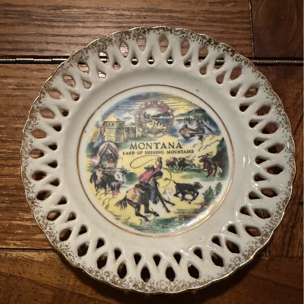 Montana souvenir china Plate made in Japan